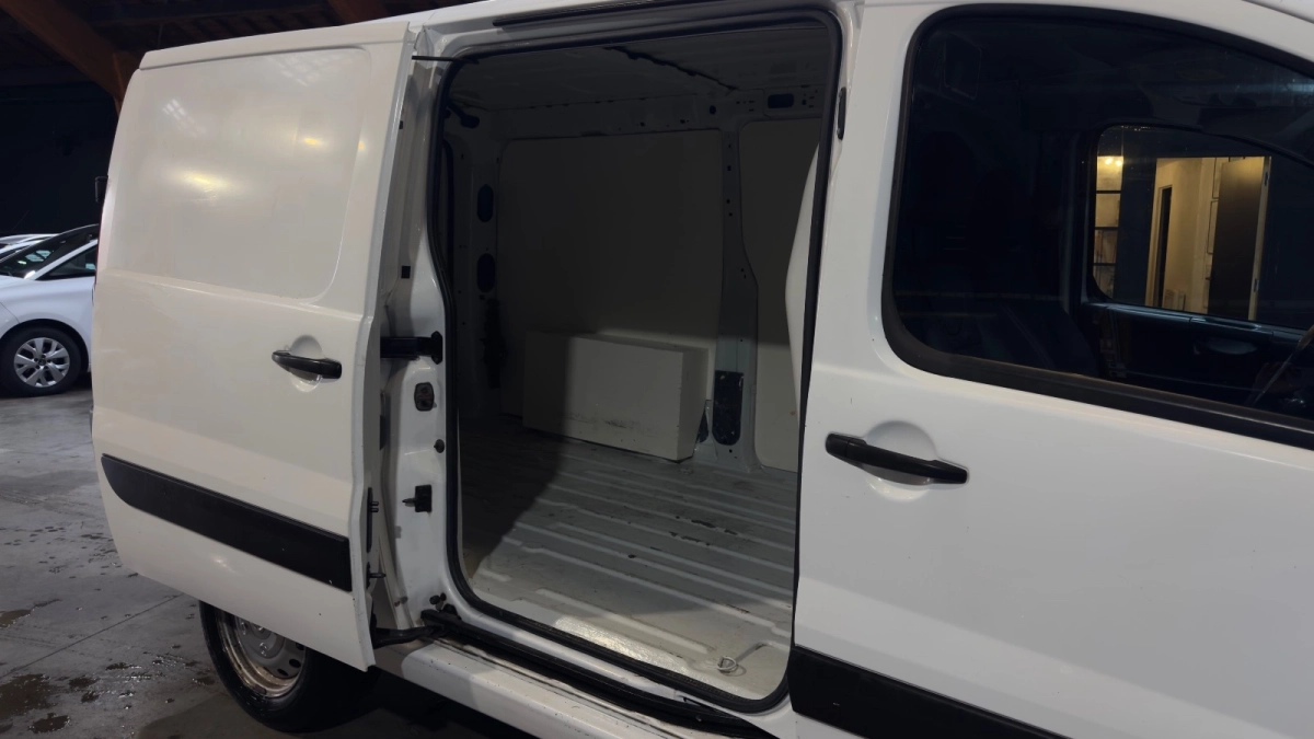 Citroen Jumpy - photo 17