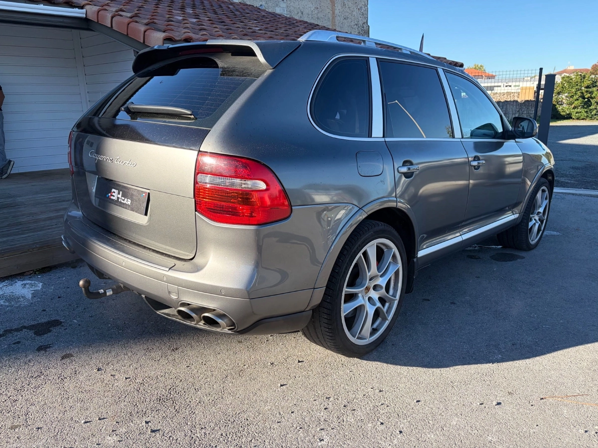 Porsche Cayenne - photo 4