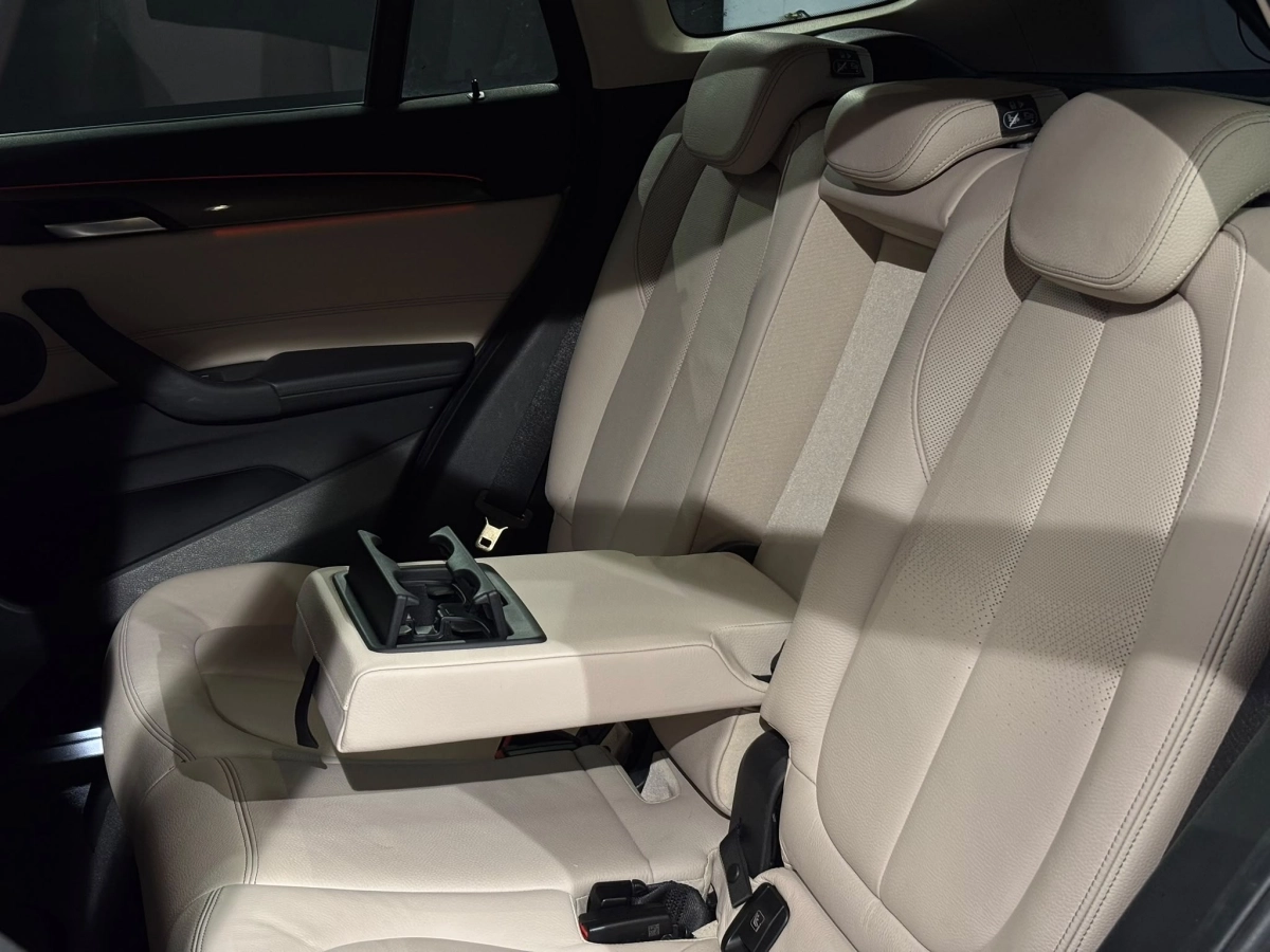 Bmw X1 - photo 27