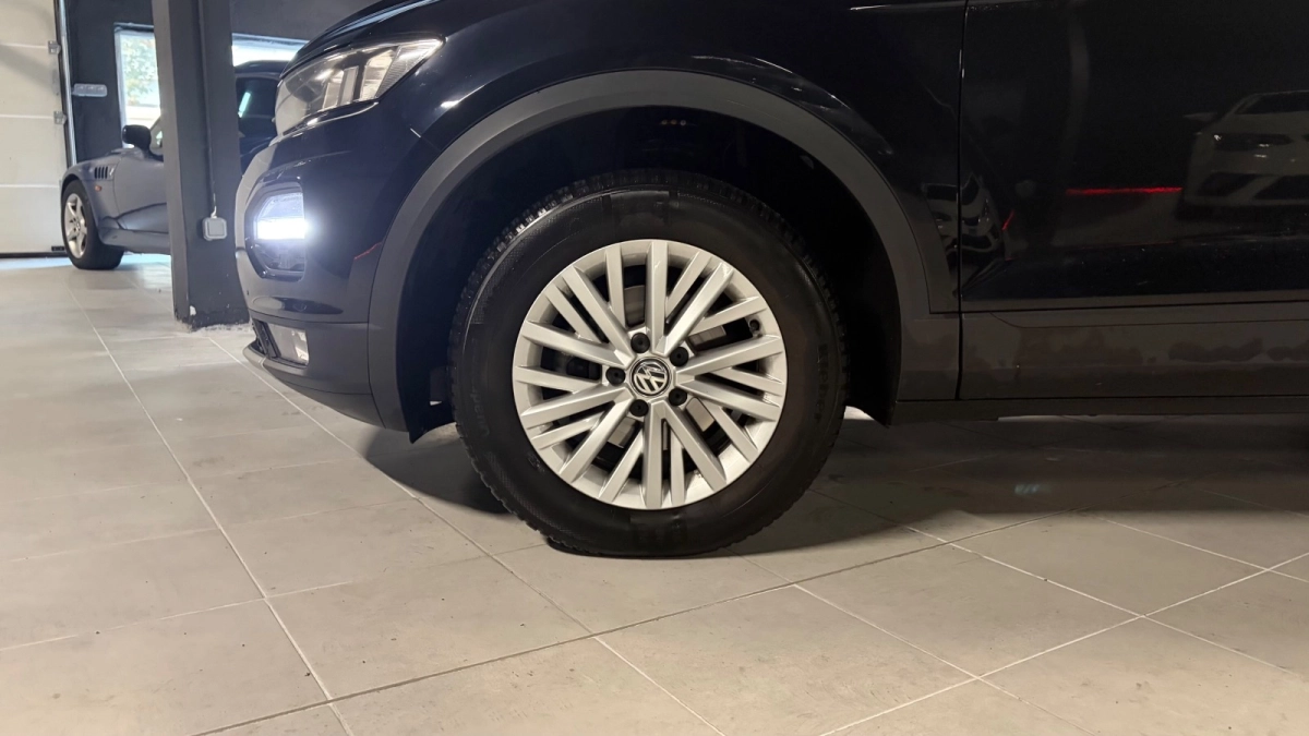 Volkswagen T-roc - photo 16