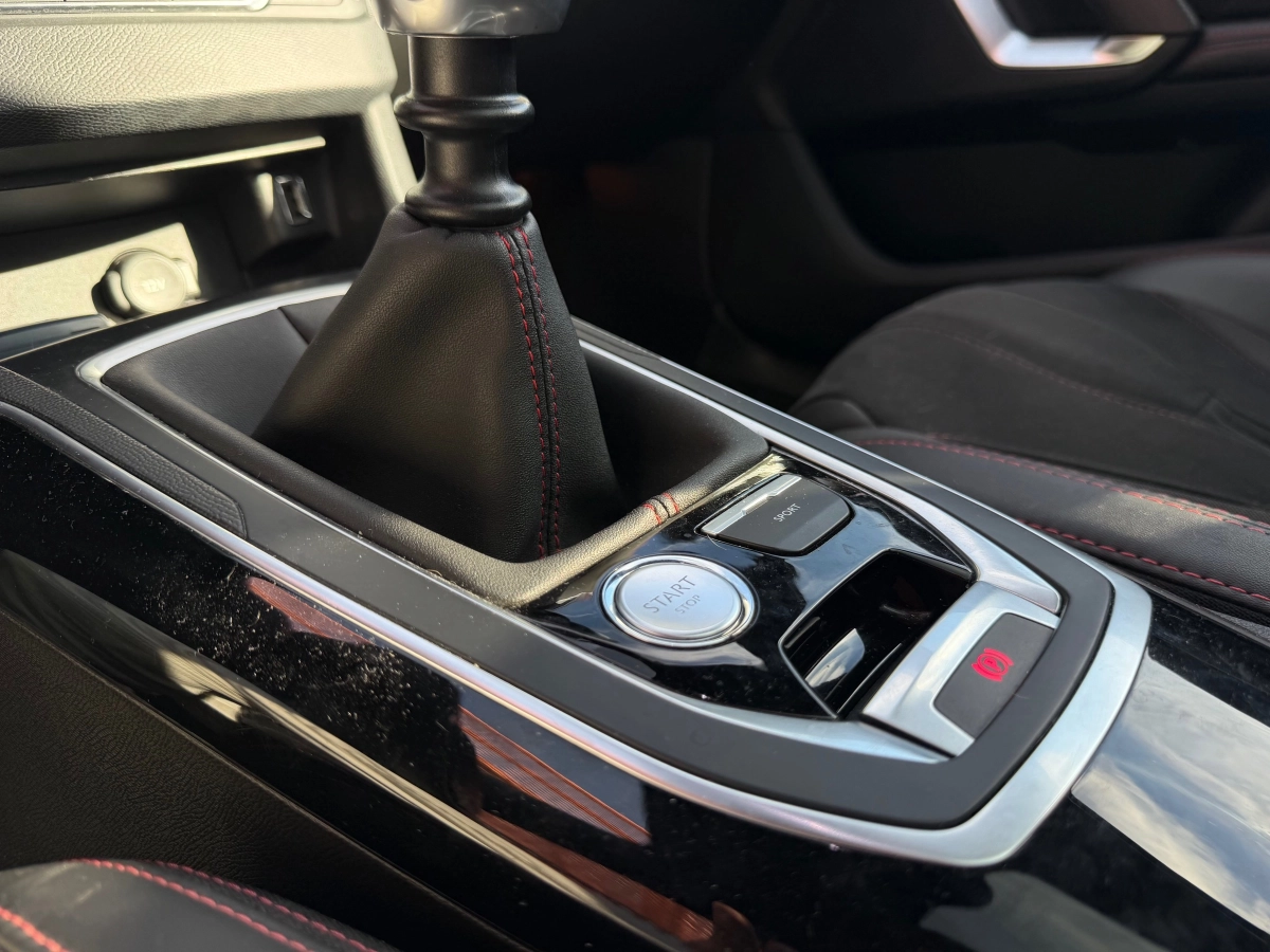 Peugeot 308 - photo 34