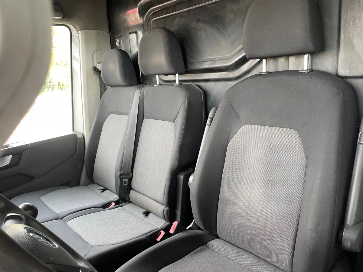 Volkswagen Crafter Vu - photo 7