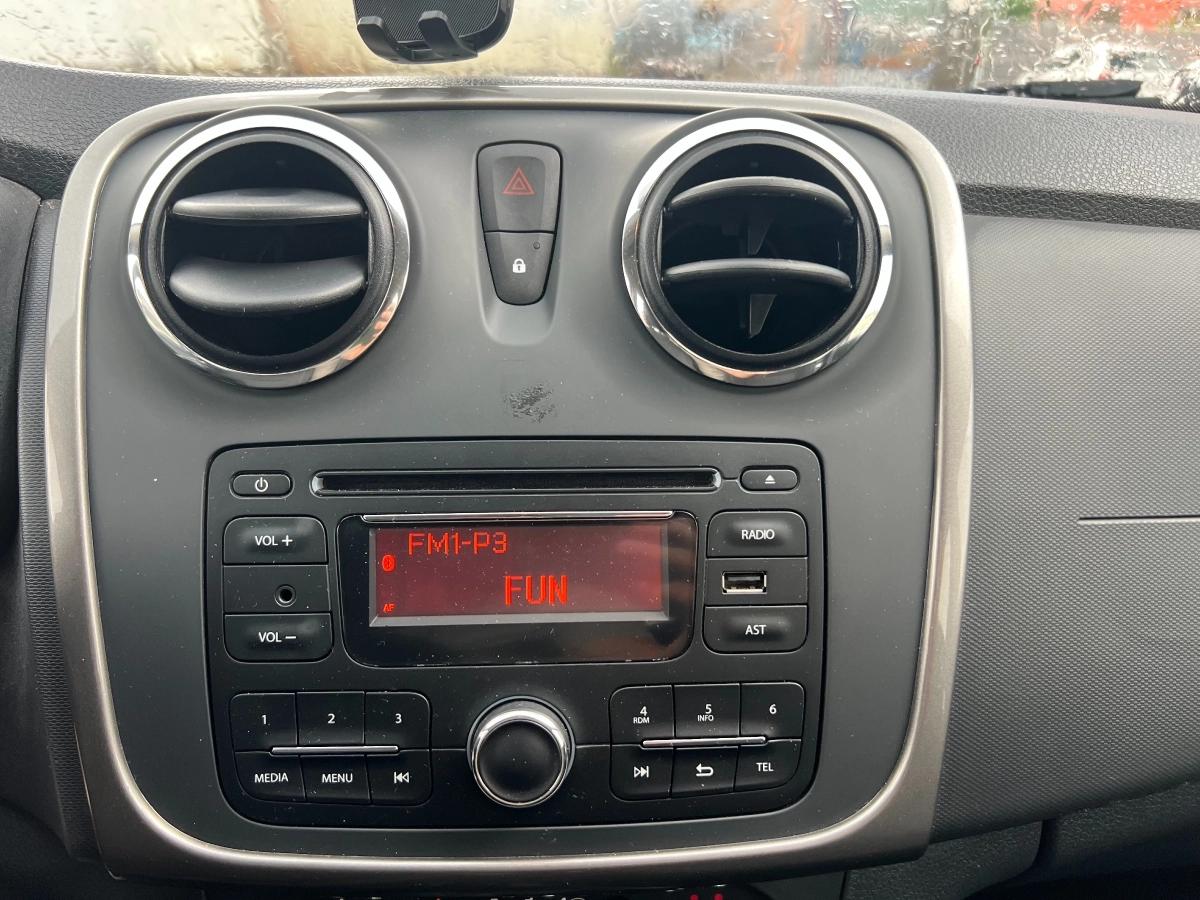 Dacia Sandero 1.2 75 AMBIANCE