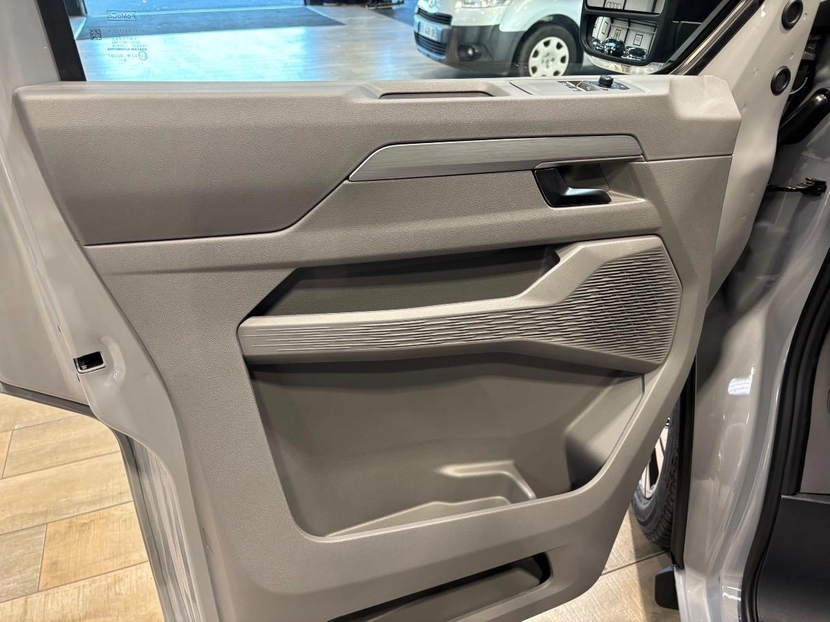 VOLKSWAGEN CARAVELLE L1H1 2.0 TDI 150 LIFE BVA8 / NEUF / OKM / TVA