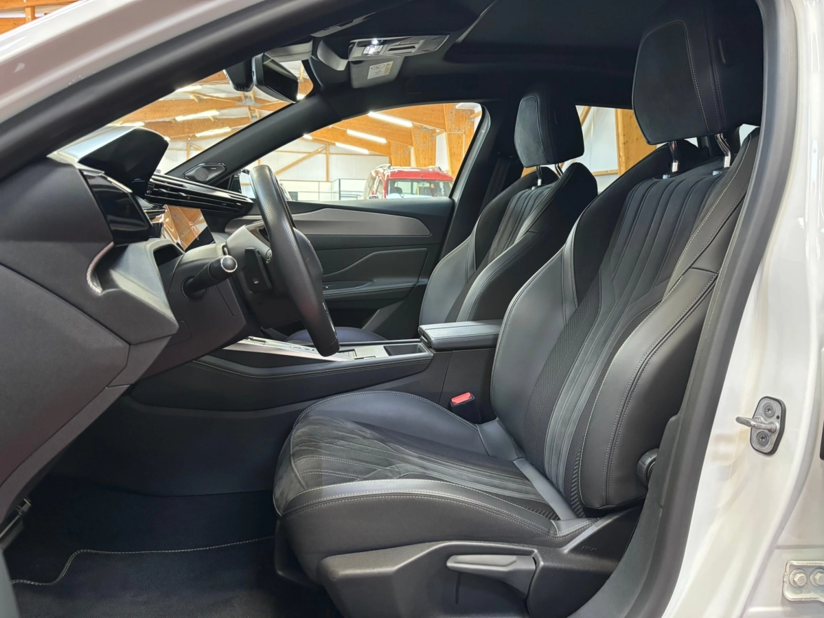 Peugeot 308 - photo 9