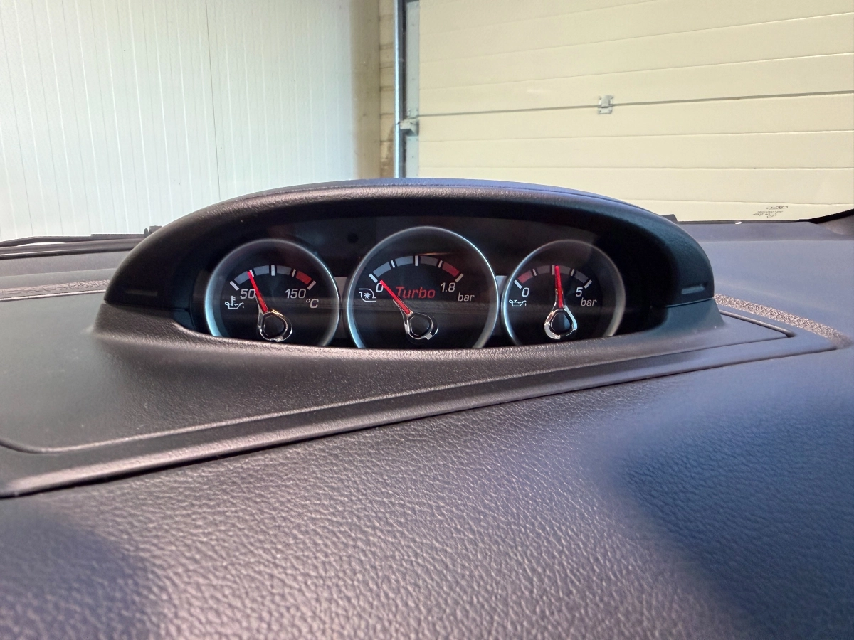 Ford Focus - photo 12