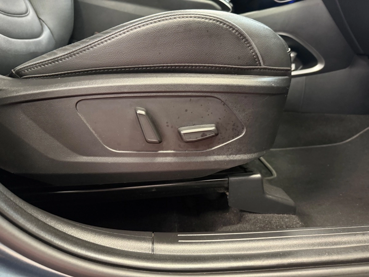 Hyundai Tucson - photo 12