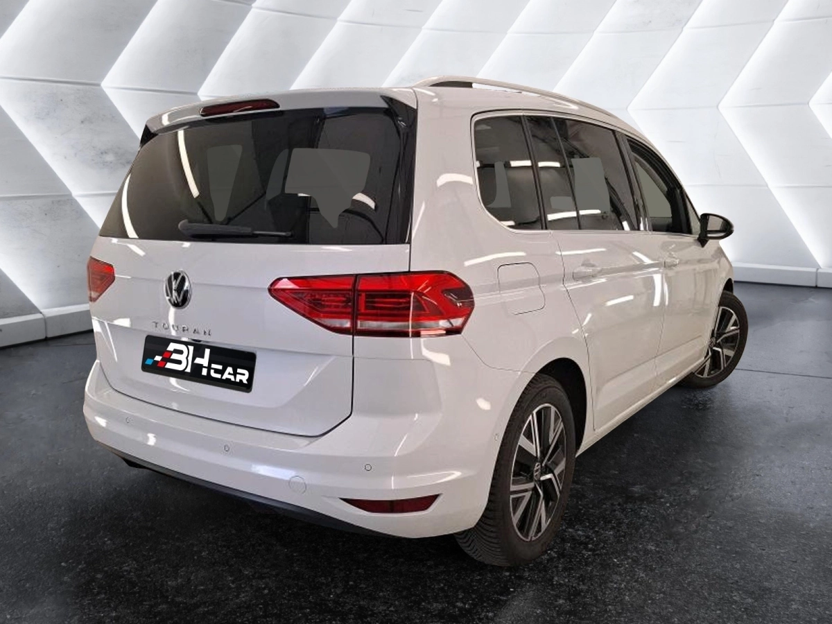 Volkswagen Touran - photo 4