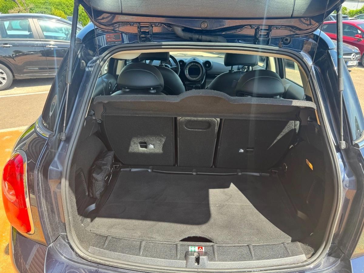 Mini Countryman 2.0 SD 145 COOPER ALL4
