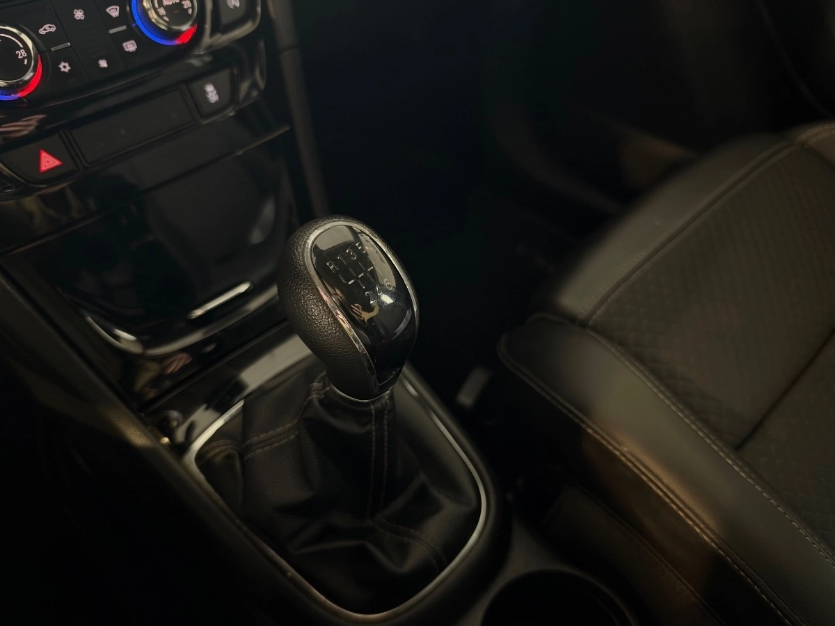 Opel Mokka - photo 21