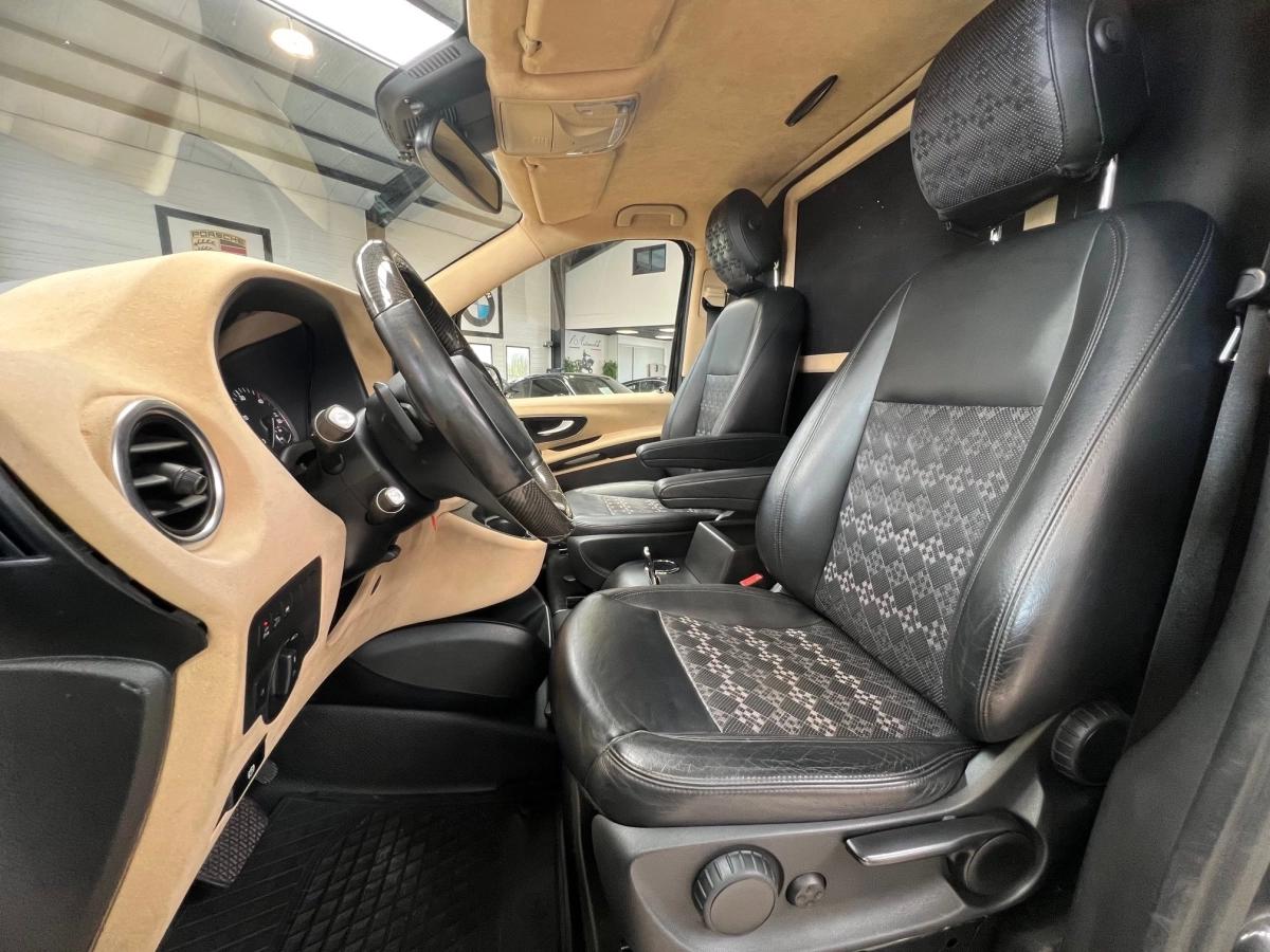 Mercedes Vito VIP EXTRA LONG 119 CDI 190 4MATIC 7G-TRONIC 5PL /AMENAGEMENT ROVELVER/SALON/TV/CAFE/PS4/LED/