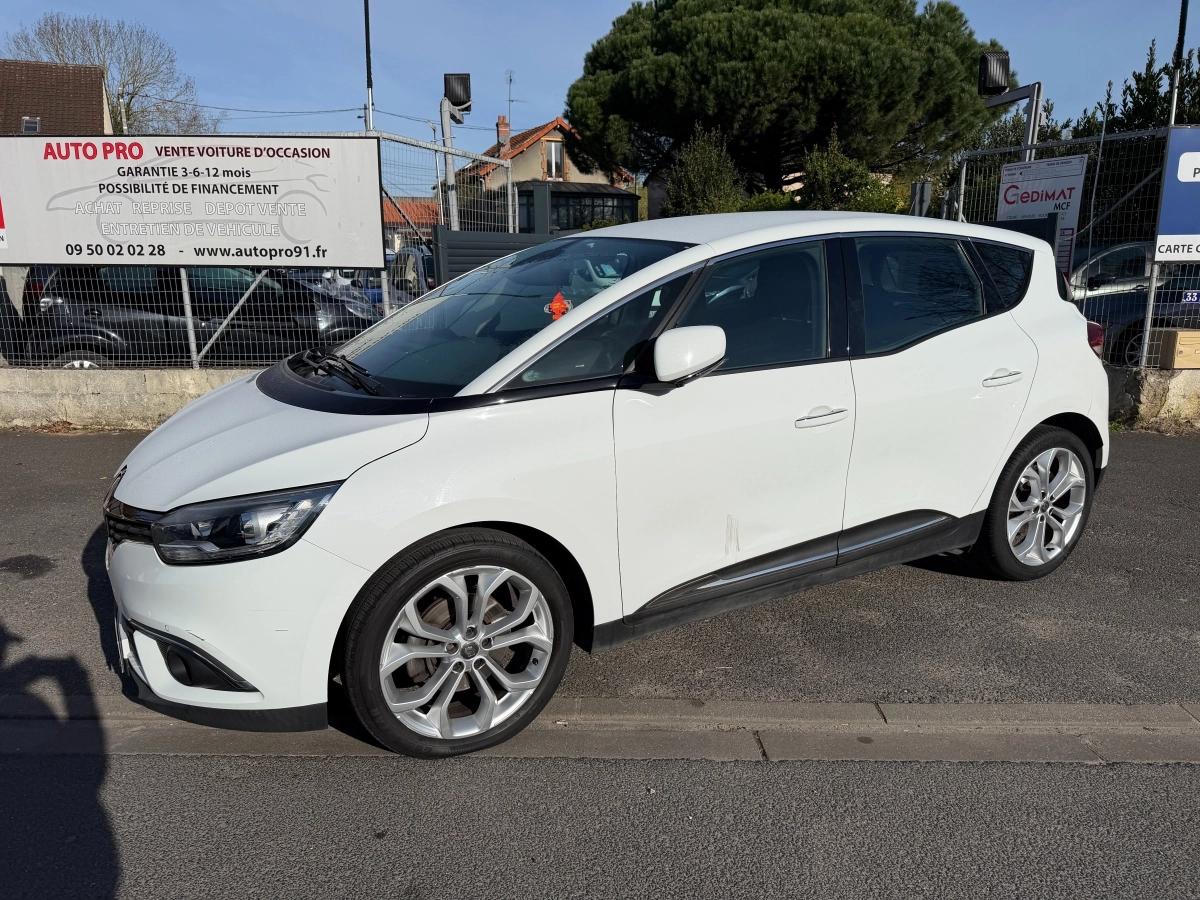 Renault Scenic 1.3 TCE 140 BLACK EDITION