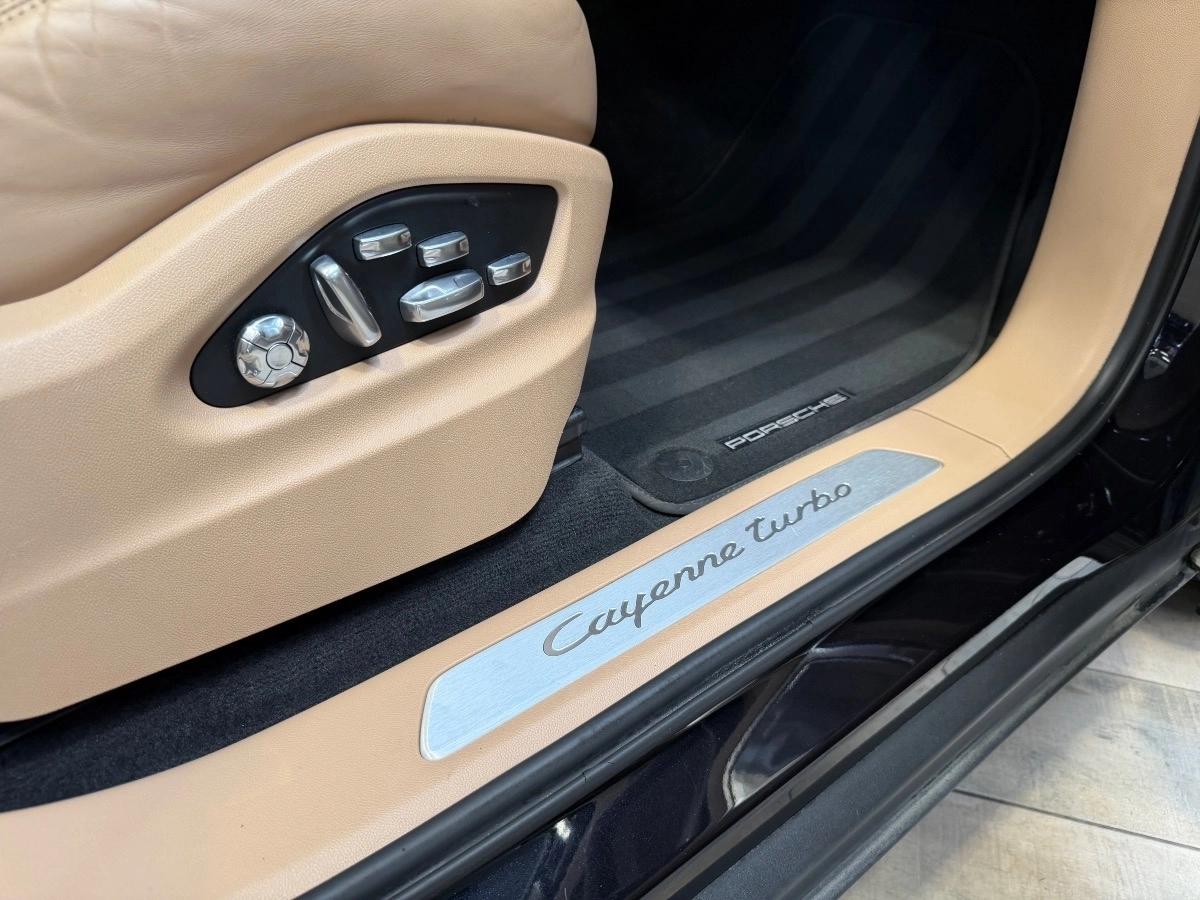 Porsche Cayenne 4.0 TURBO 550 BVA