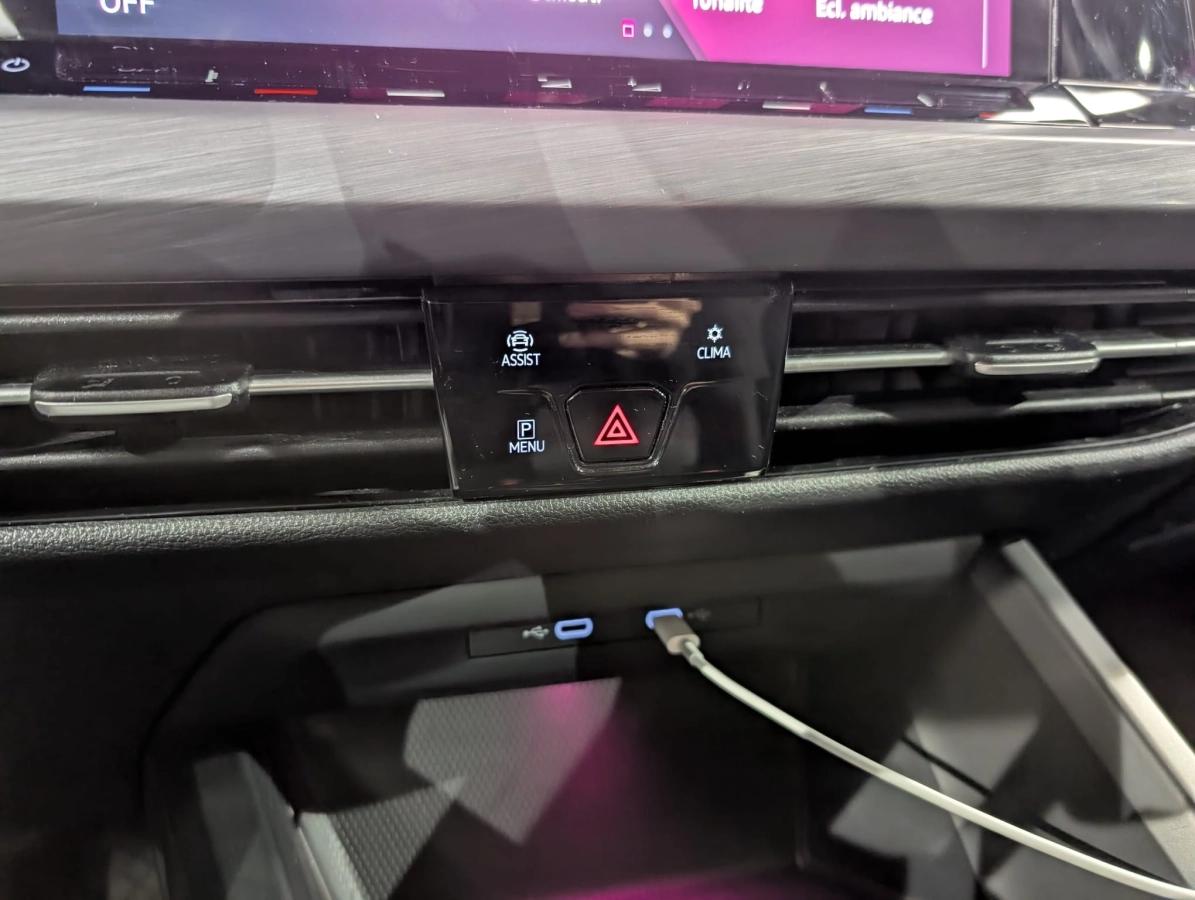 Aperçu indisponible de Volkswagen Golf