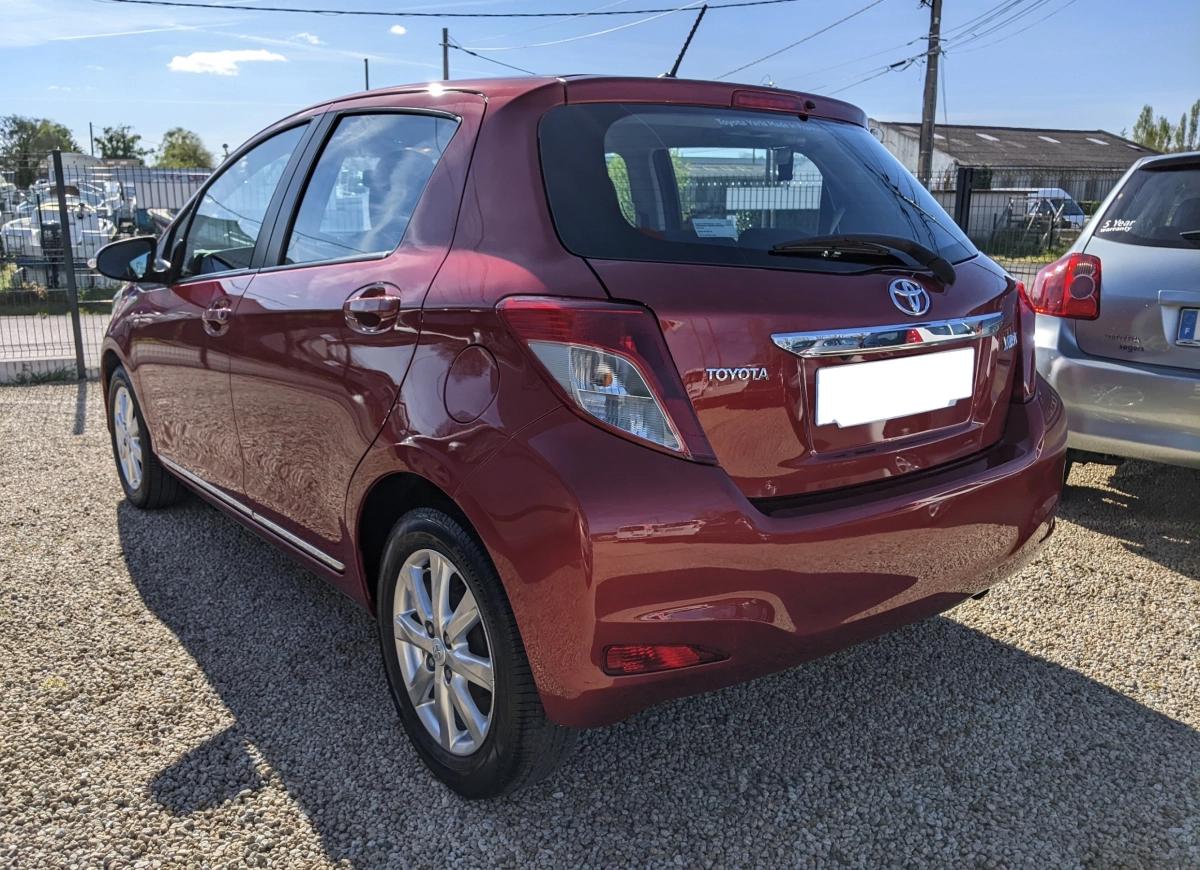 Toyota Yaris 1.0 VVTI 70 DYNAMIC
