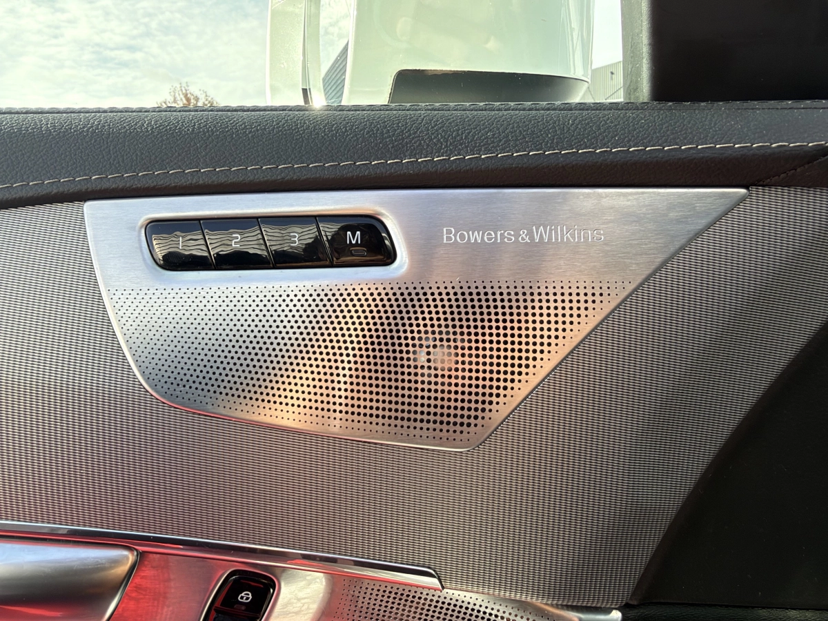 Volvo Xc90 - photo 25