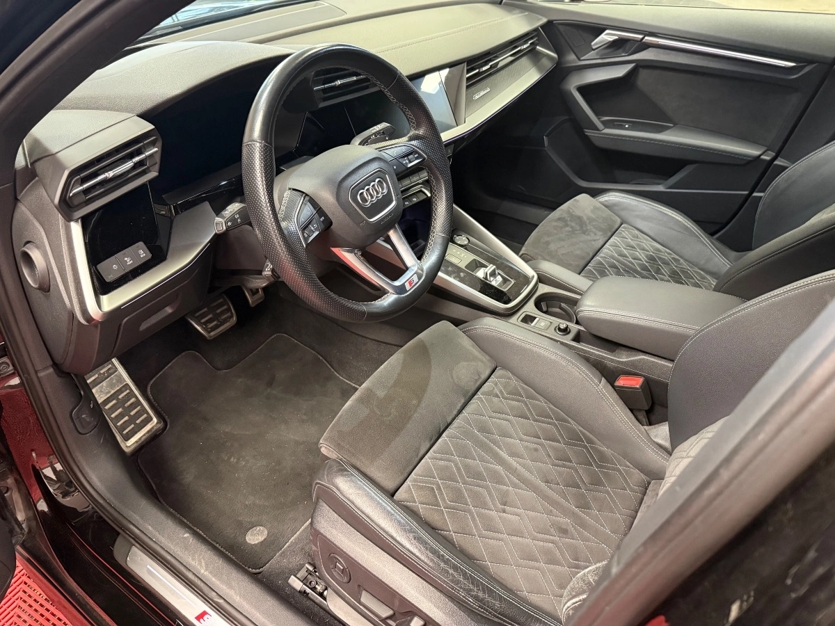Audi S3 - photo 11