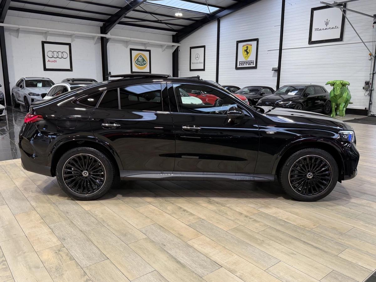 MERCEDES GLC 300 E 4MATIC AMG LINE