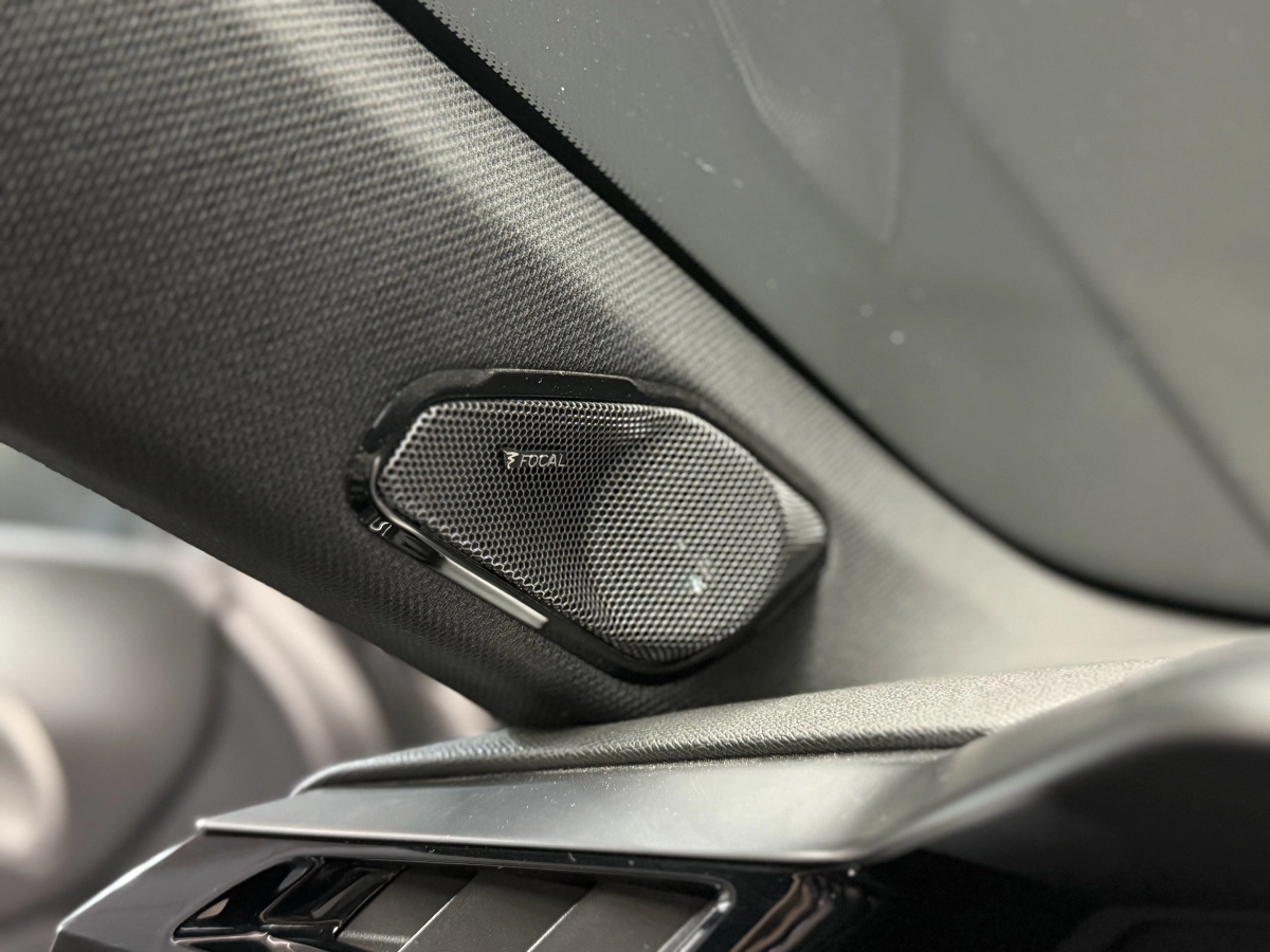 Peugeot 308 - photo 16