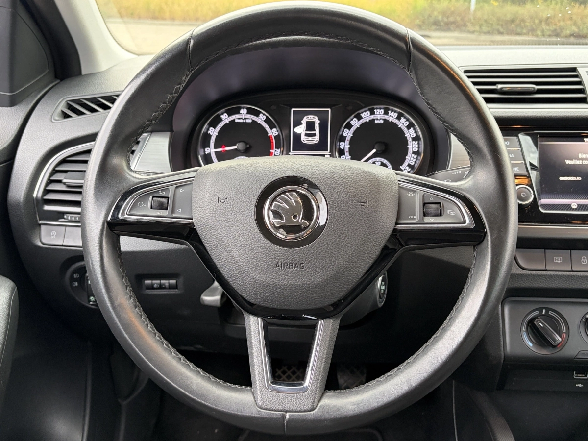 Skoda Fabia - photo 14