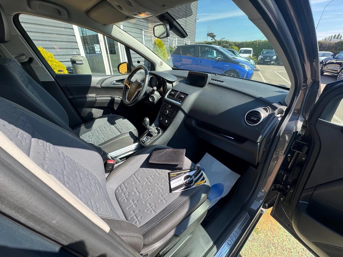 Opel Meriva 1.4 TWINPORT T 120 CONNECT PACK