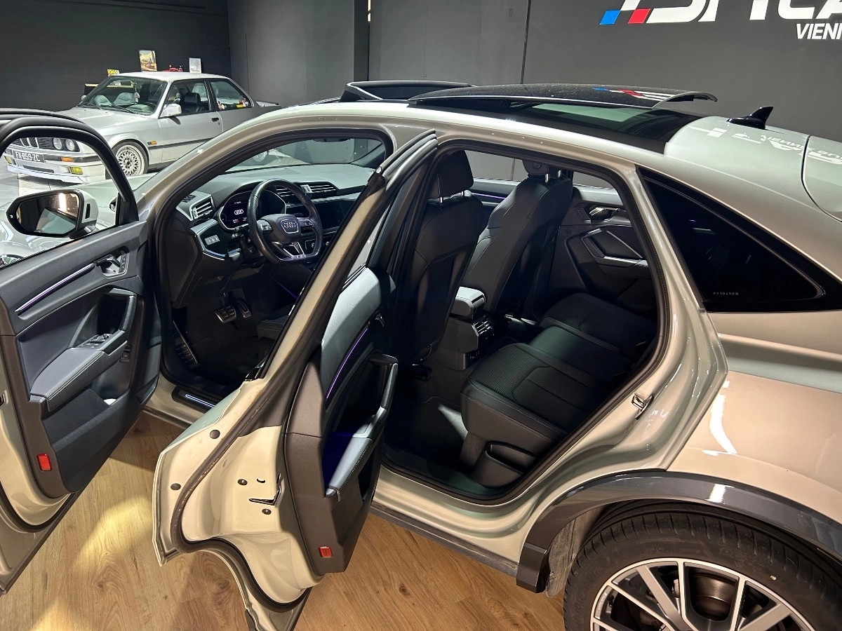 Audi Q3 - photo 23
