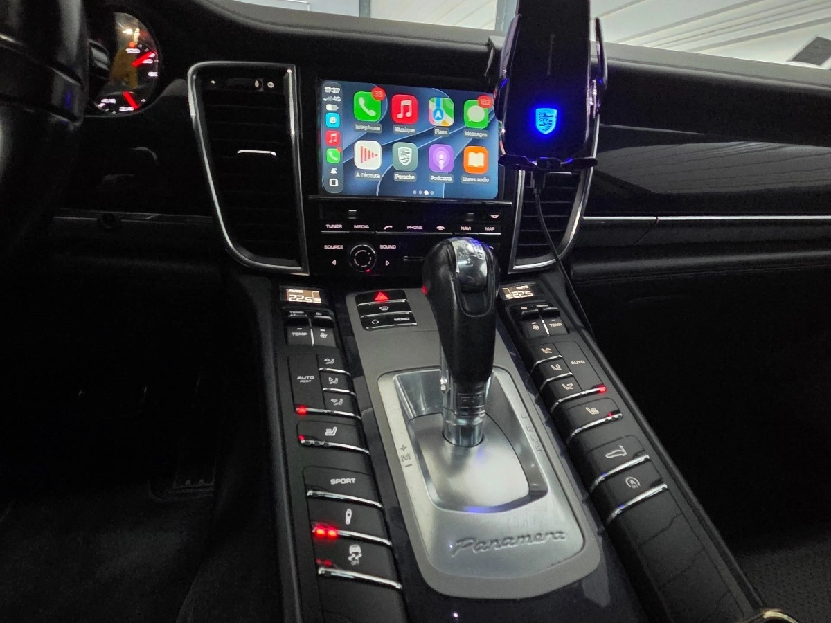 Porsche Panamera - photo 11