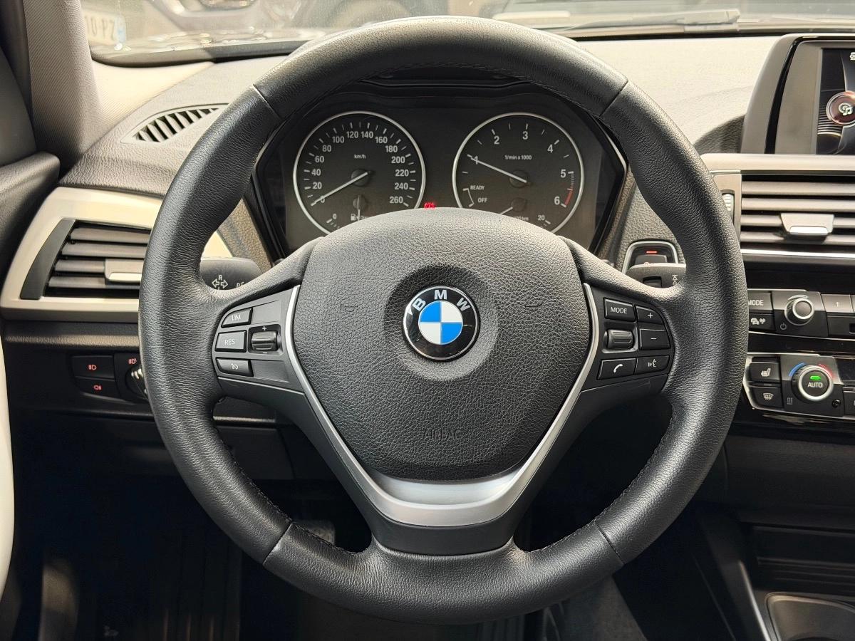 Bmw Serie 1 (F20) (2) 116D Lounge BVM6 5P