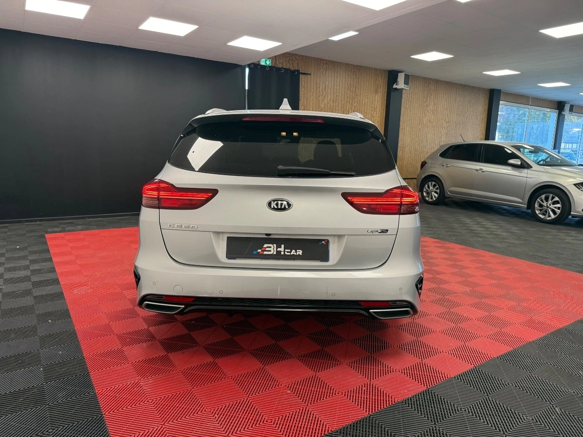 Kia Ceed - photo 5
