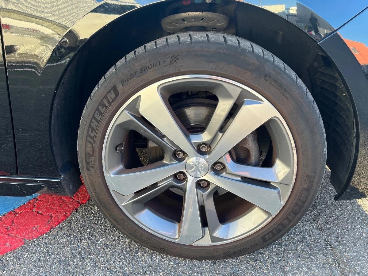 Peugeot 308 GENERATION-II 1.2 PURETECH 130 GT LINE START-STOP