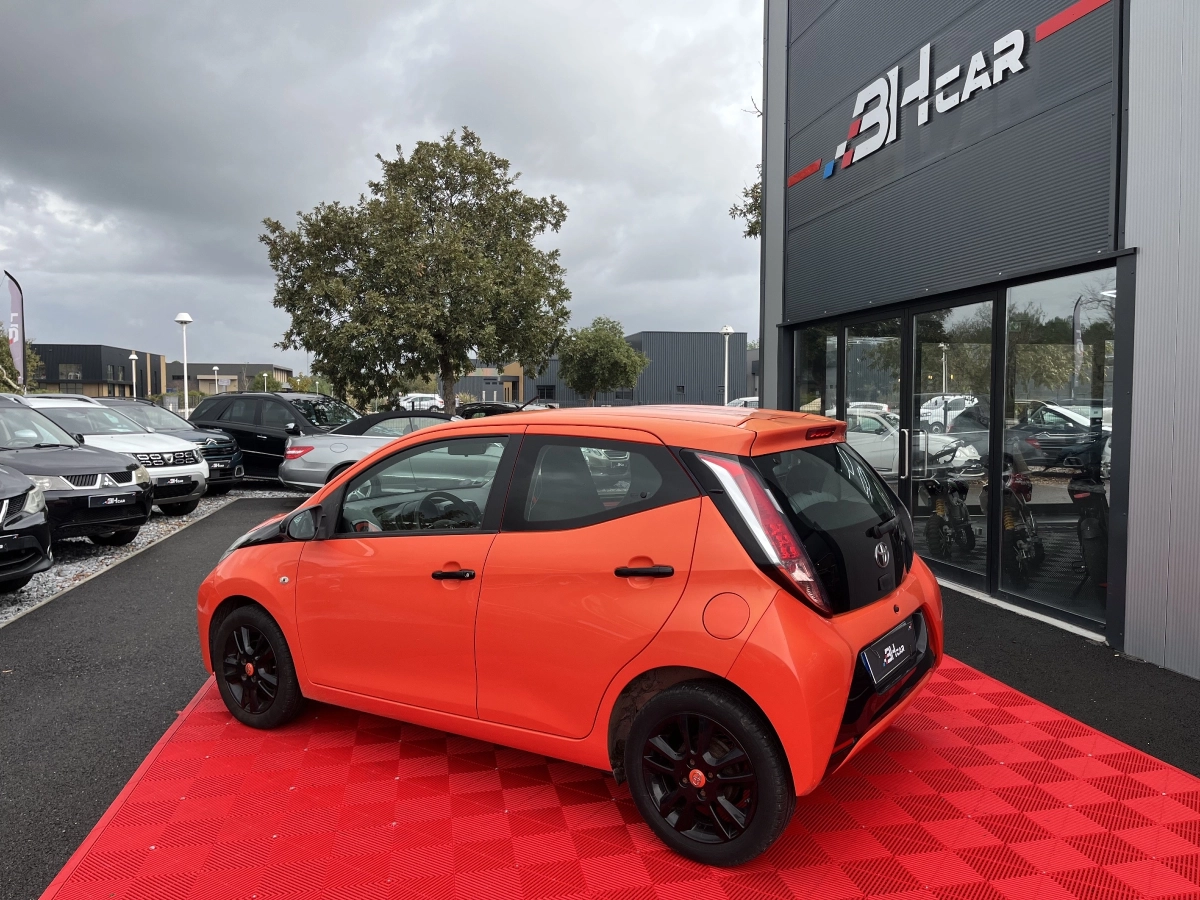 Toyota Aygo - photo 4