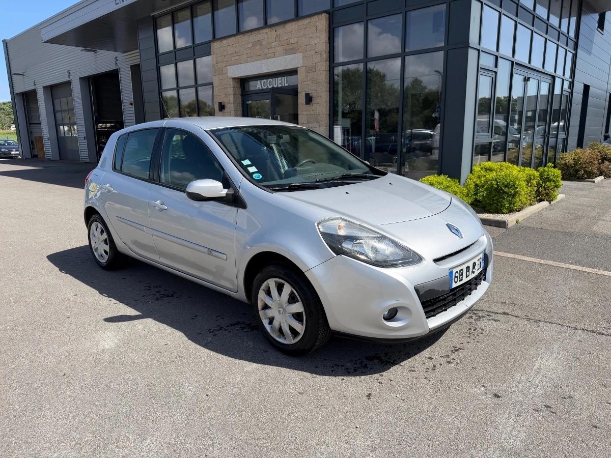 RENAULT Clio