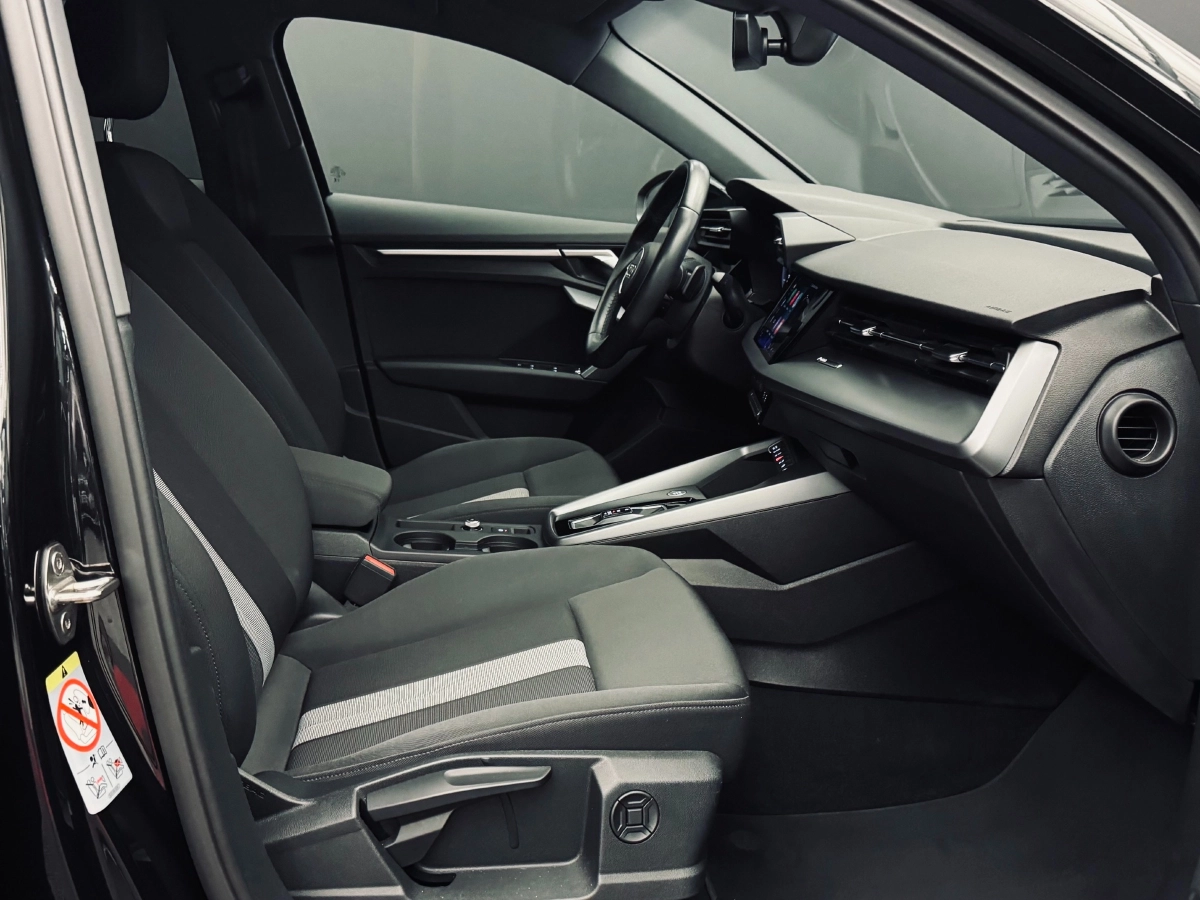 Audi A3 - photo 12