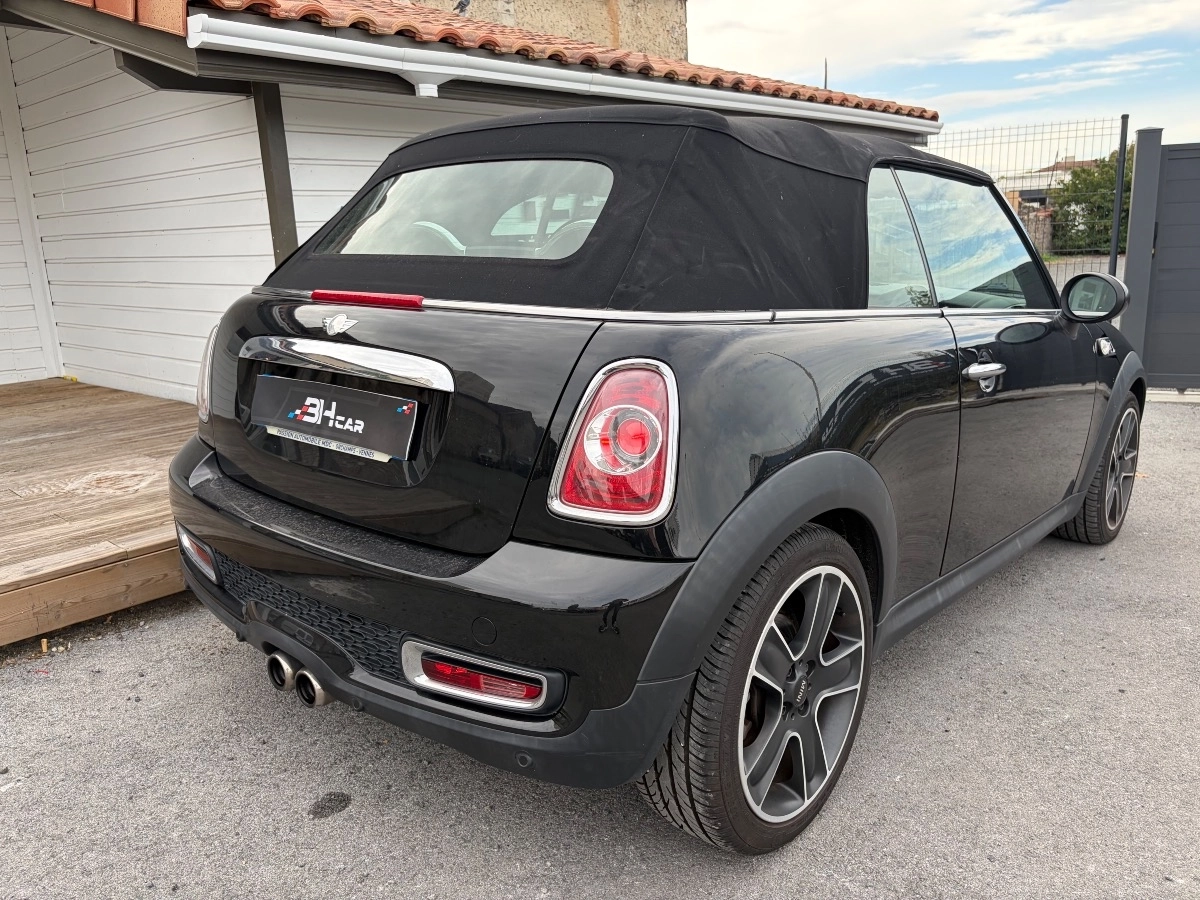 Mini Cabrio - photo 5