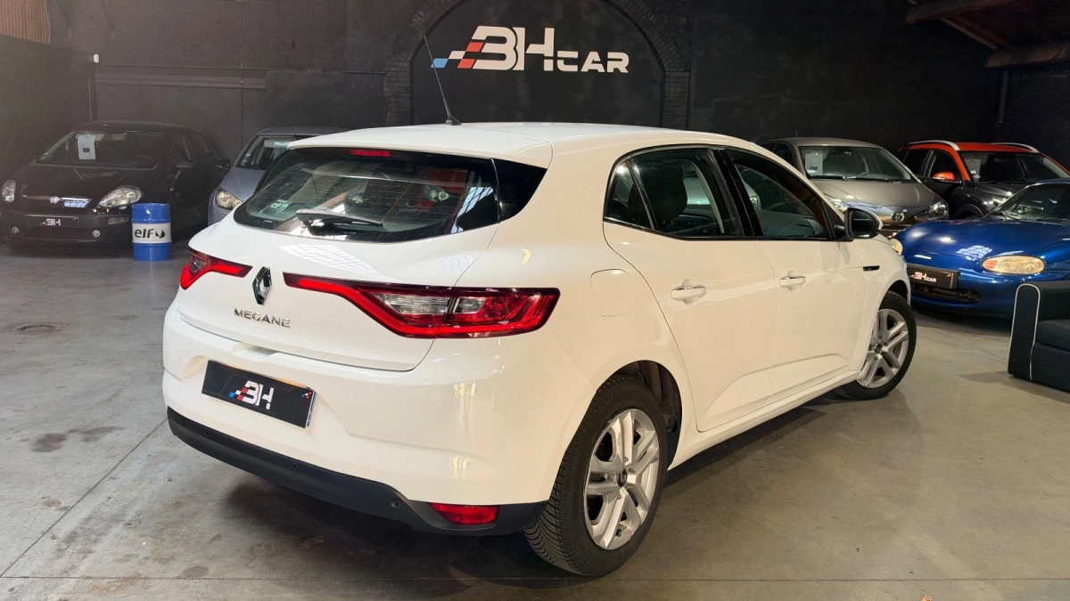 Renault Megane - photo 2