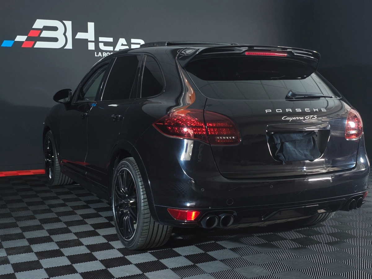 Porsche Cayenne - photo 5