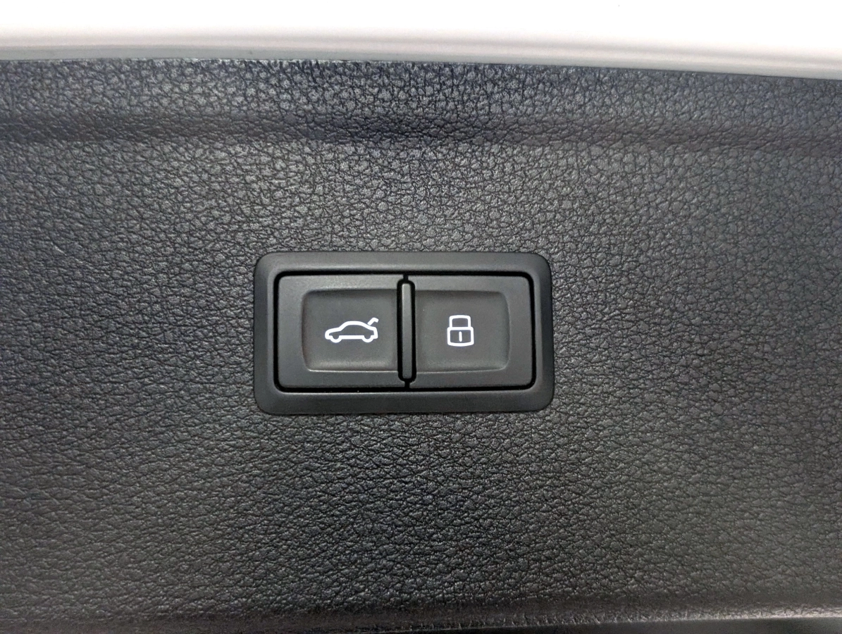 Audi Q5 - photo 14
