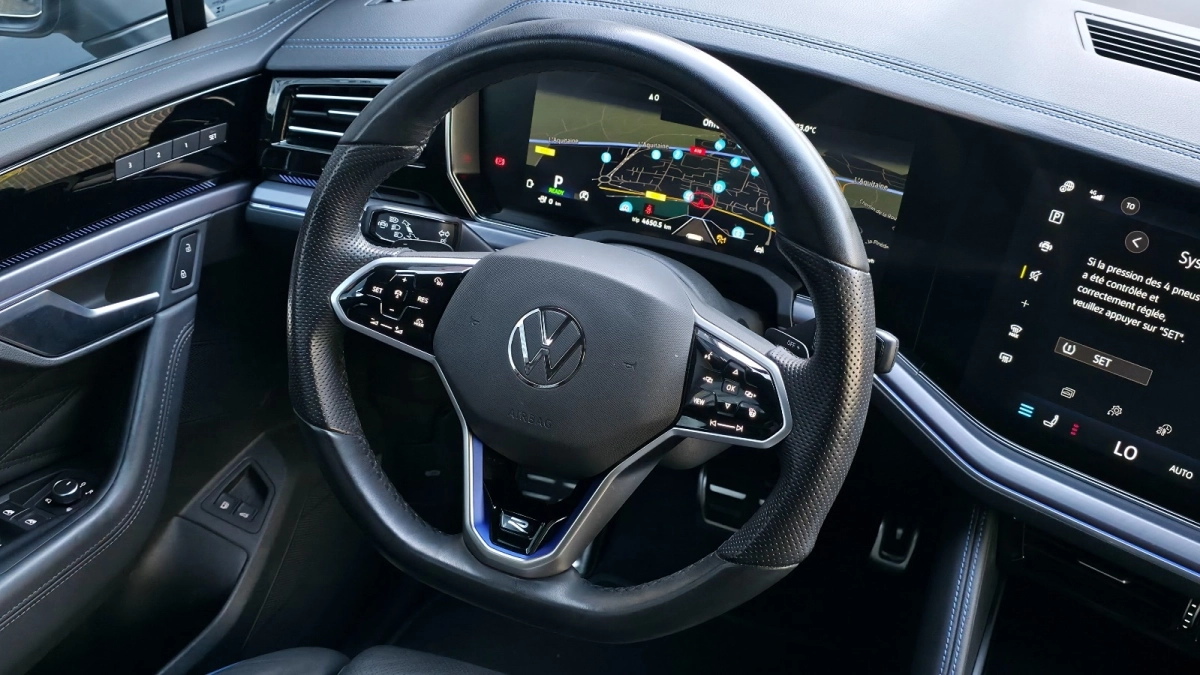 Volkswagen Touareg - photo 19