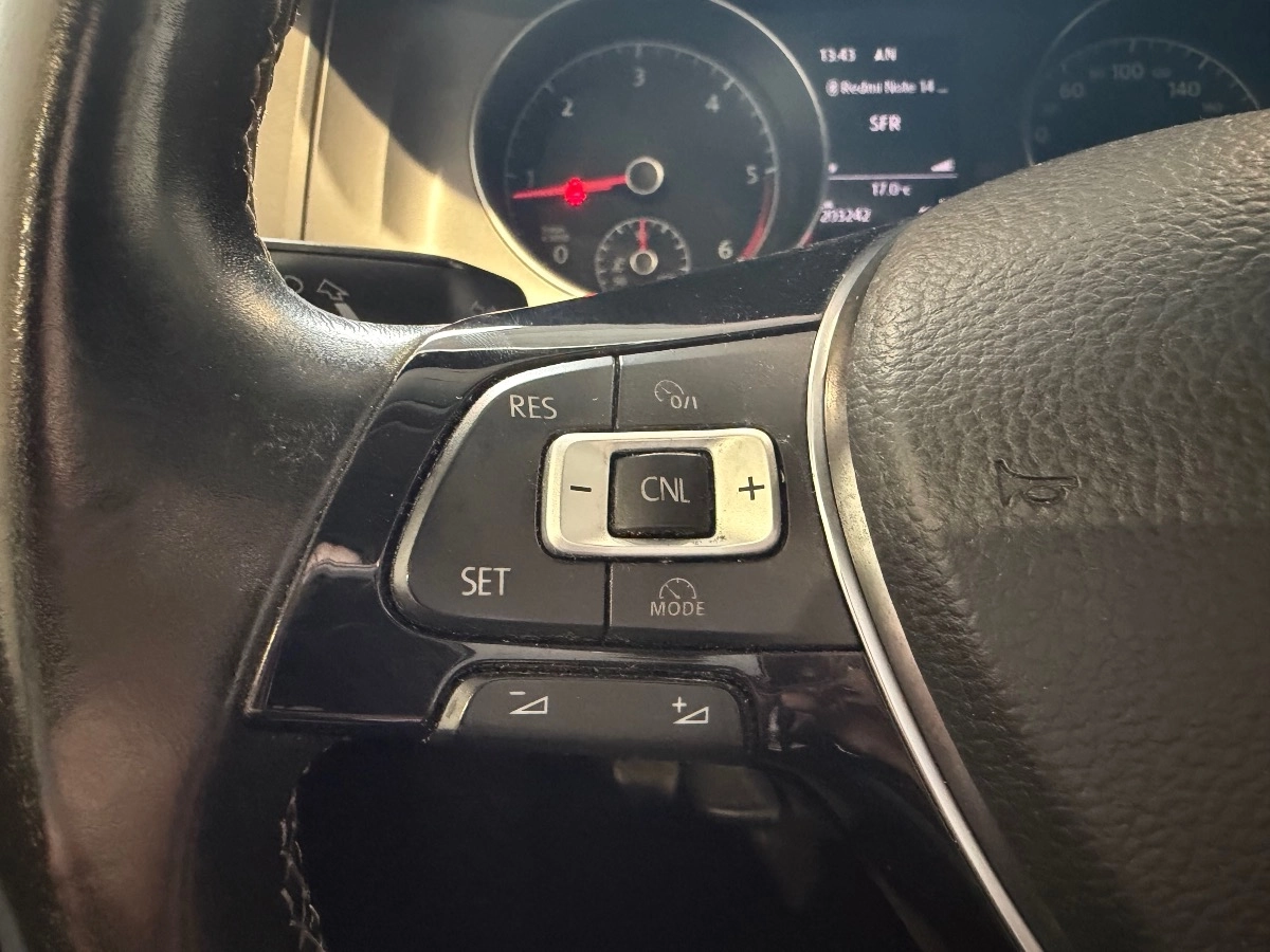 Volkswagen Golf - photo 26