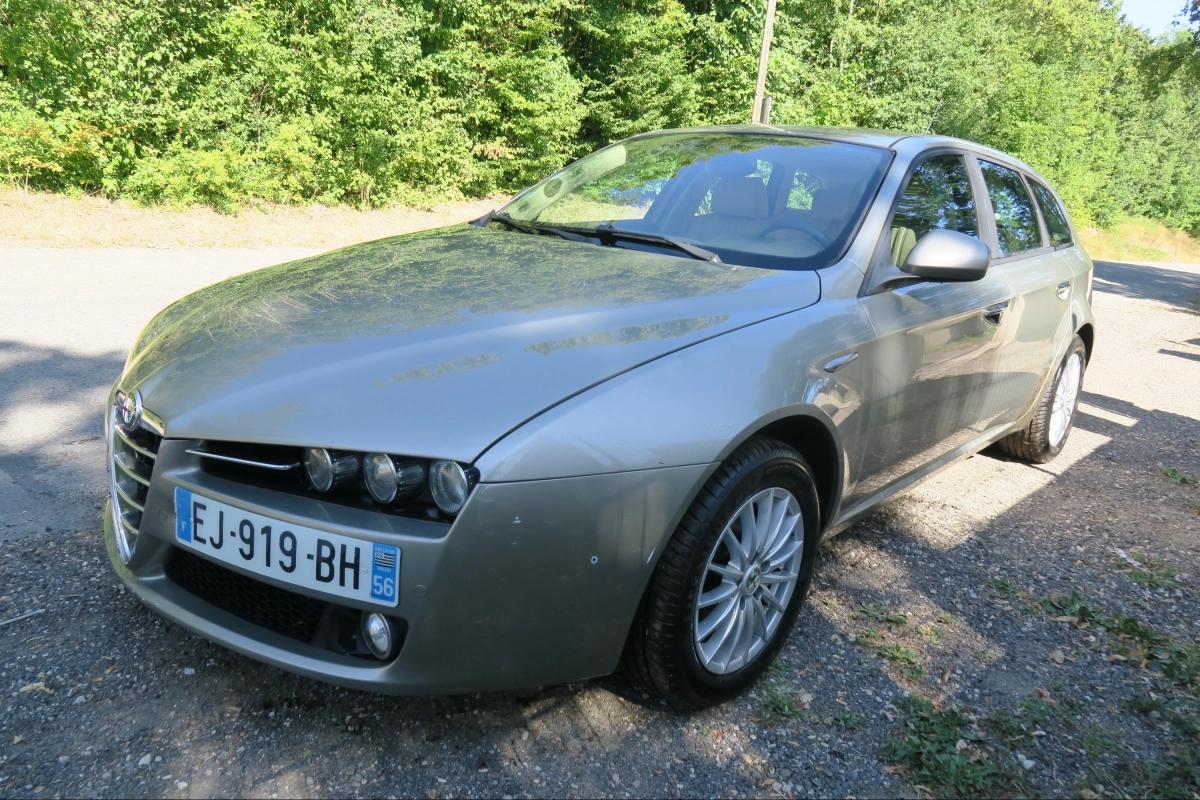 Alfa Romeo 159