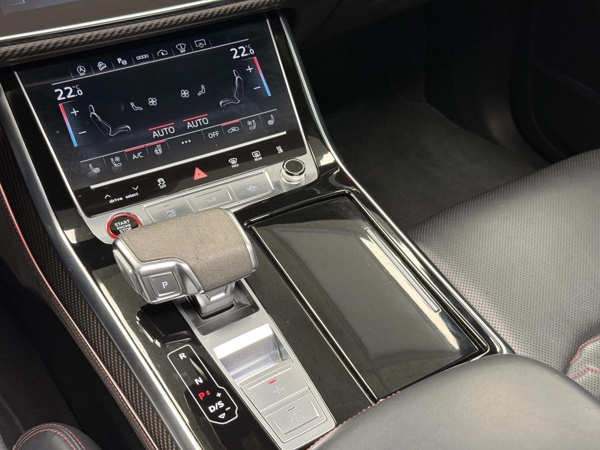 Audi Rs Q8 4.0 TFSI 600 MHEV HYBRID 48VOLT QUATTRO TIPTRONIC BVA