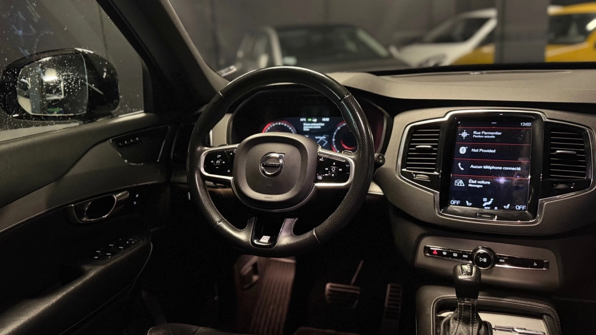 Volvo Xc90 - photo 12