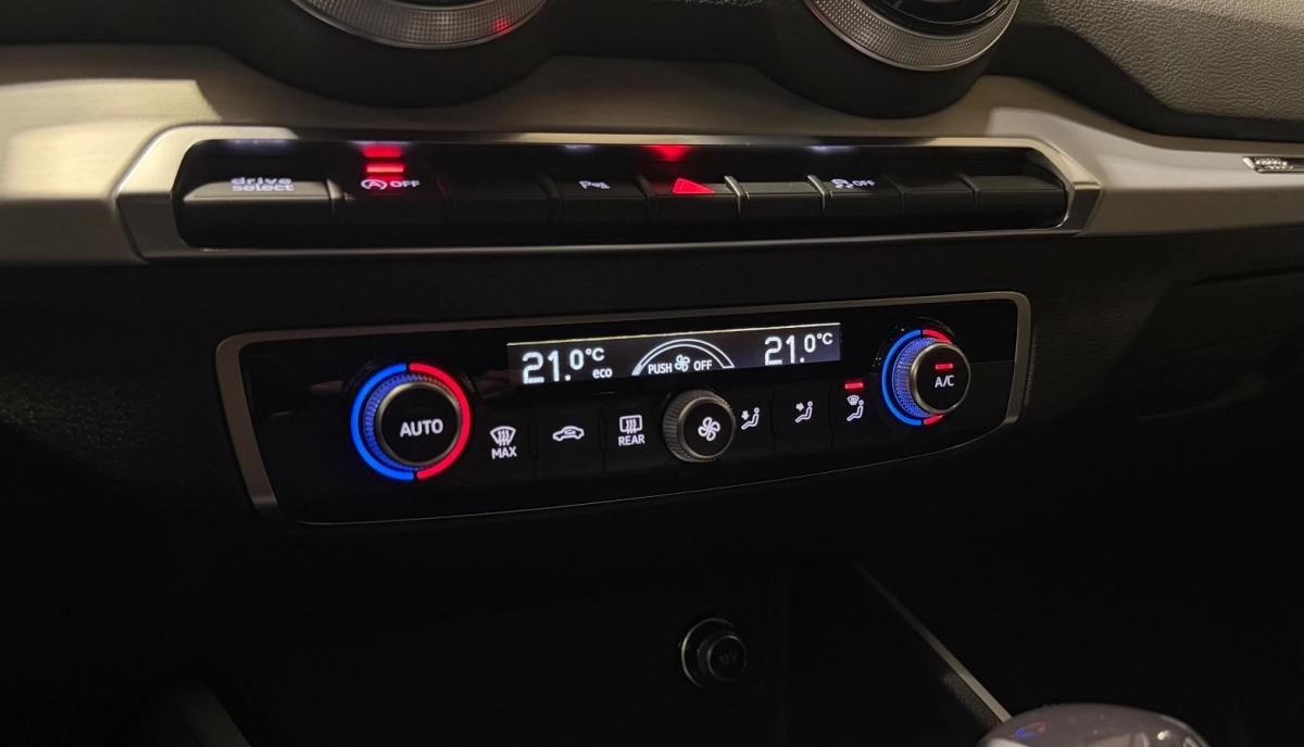 AUDI Q2 35 TDi 150CH S-TRONIC - SLINE - CARPLAY/CAMERA/AUDI VIRTUAL COCKPIT