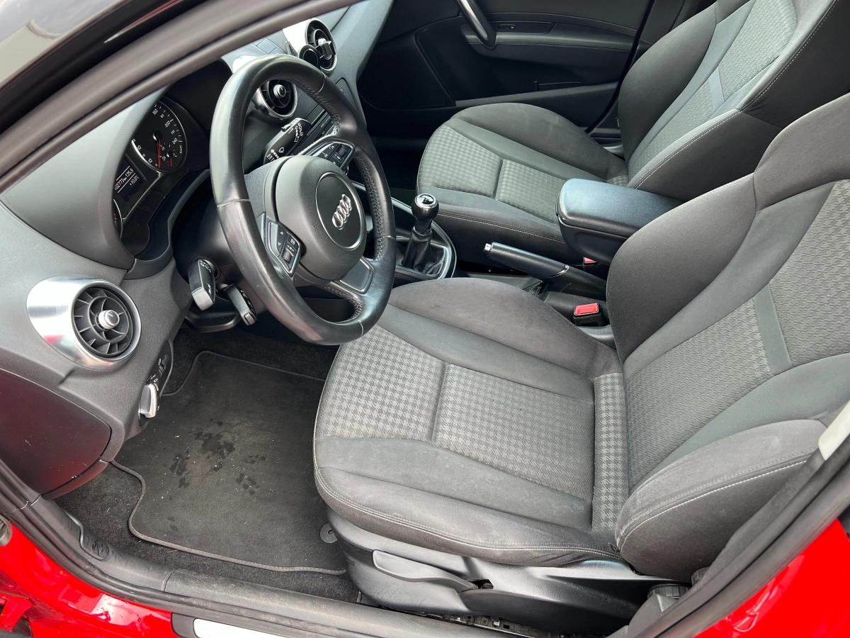 Audi A1 SPORTBACK 1.4 TFSI 120 AMBITION