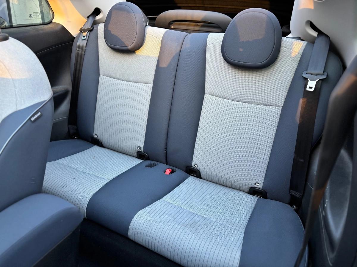 Aperçu indisponible de Fiat 500e