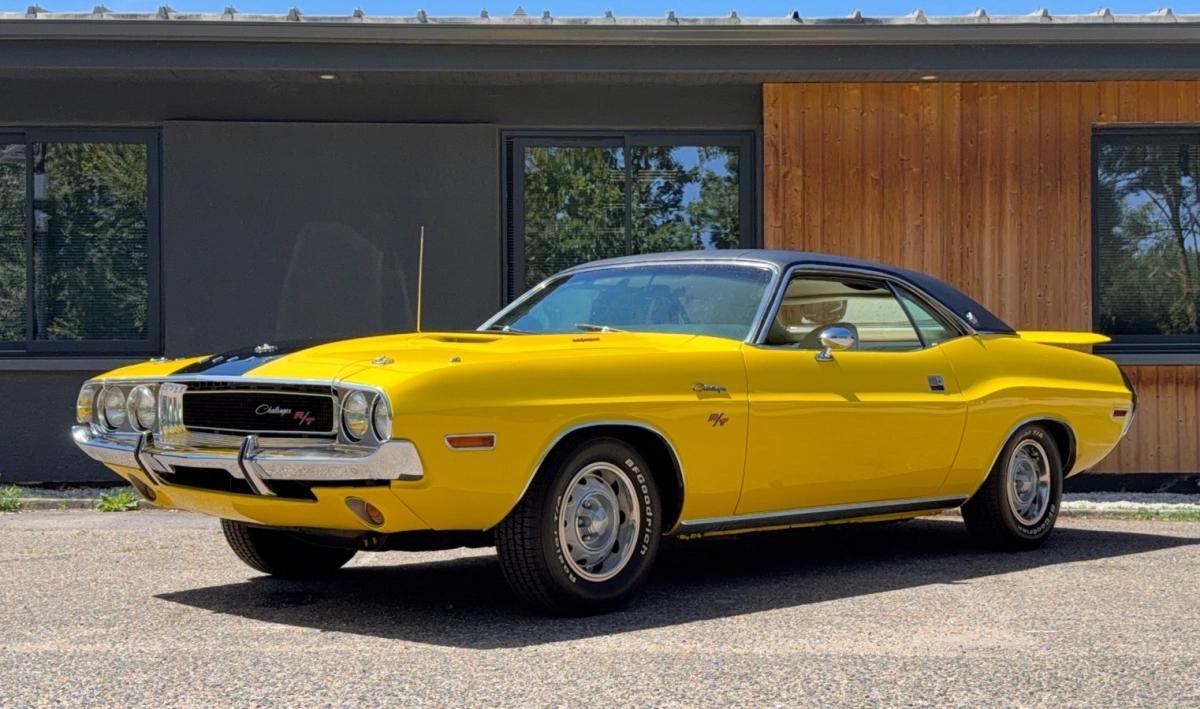 Dodge Challenger