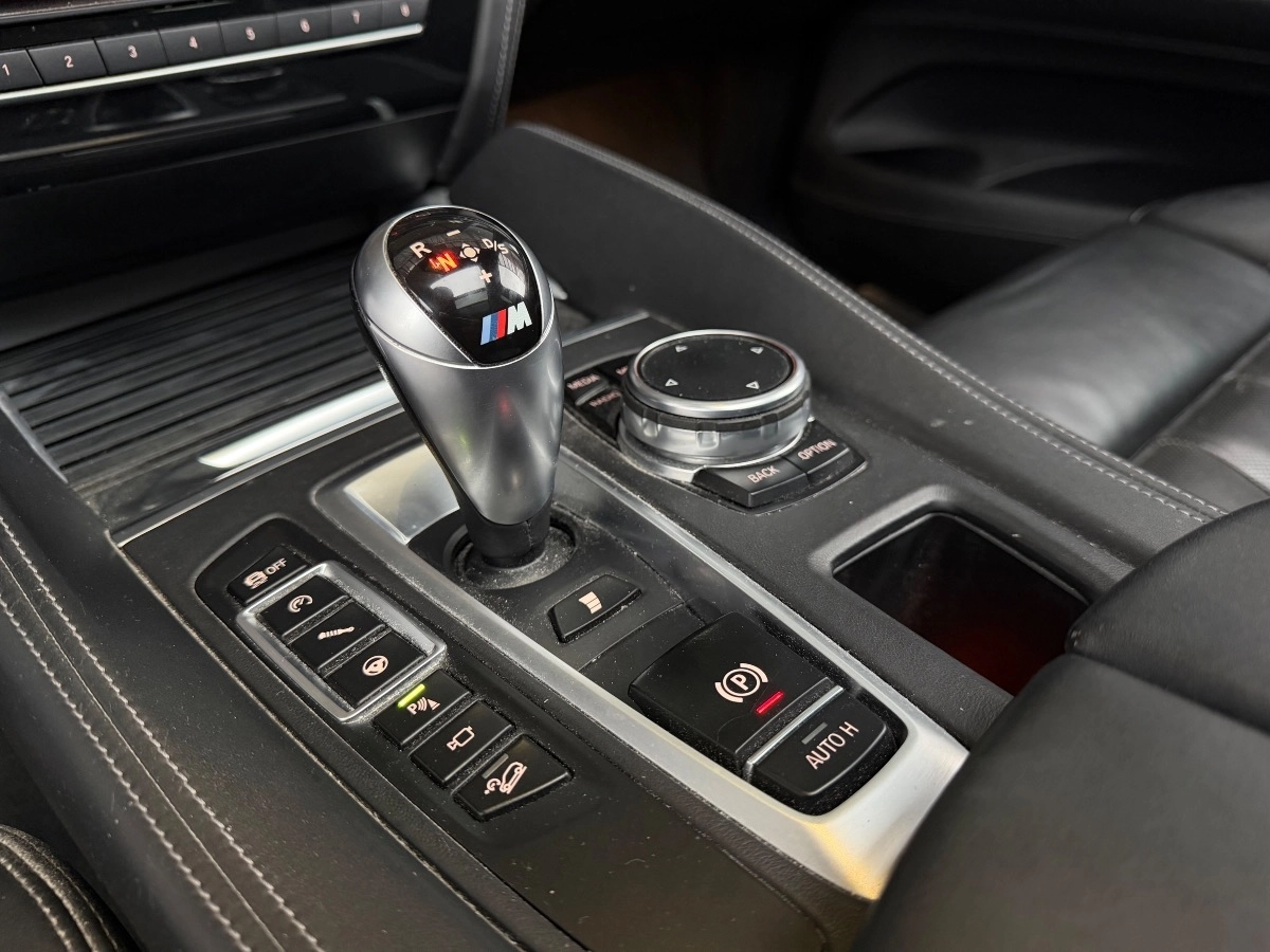 Bmw X5 M - photo 14