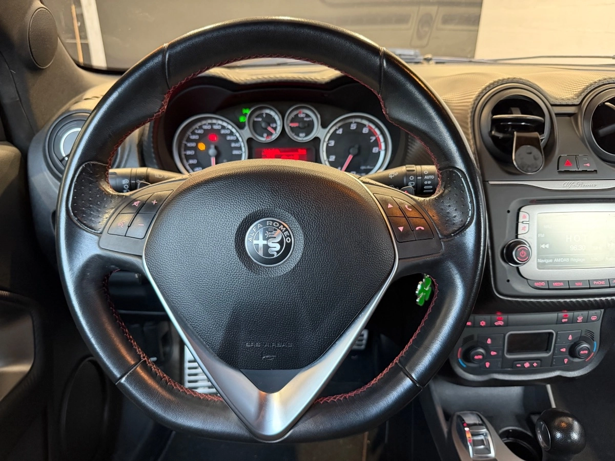 Alfa Romeo Mito - photo 12