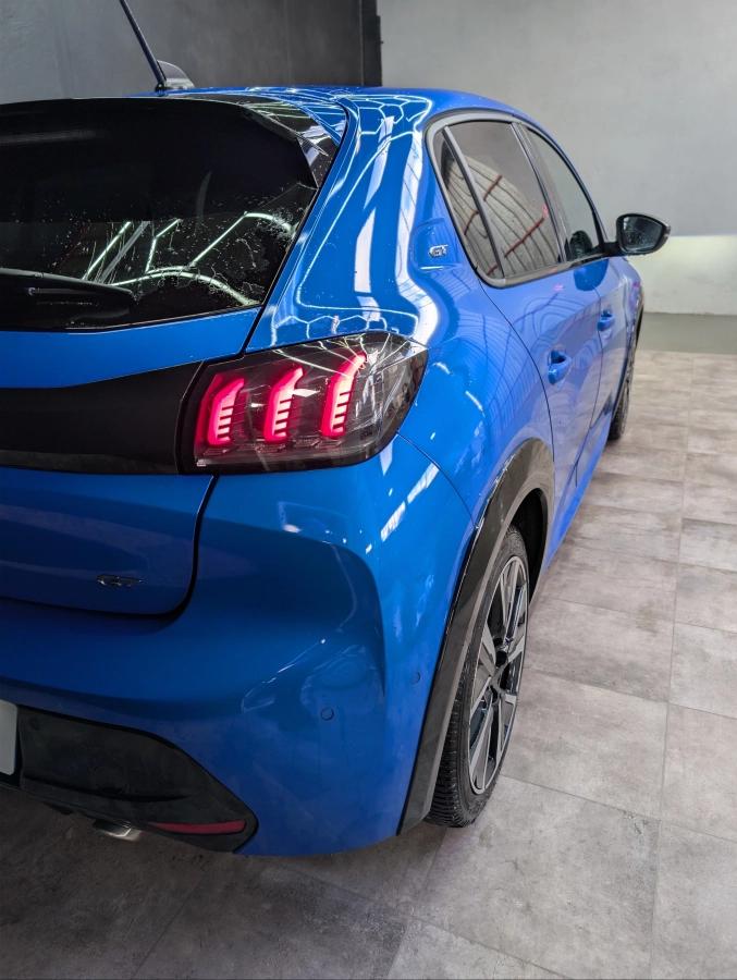 Peugeot 208 GENERATION-II 1.5 BLUEHDI 100 GT LINE START-STOP