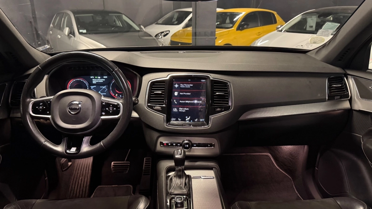 Volvo Xc90 - photo 11